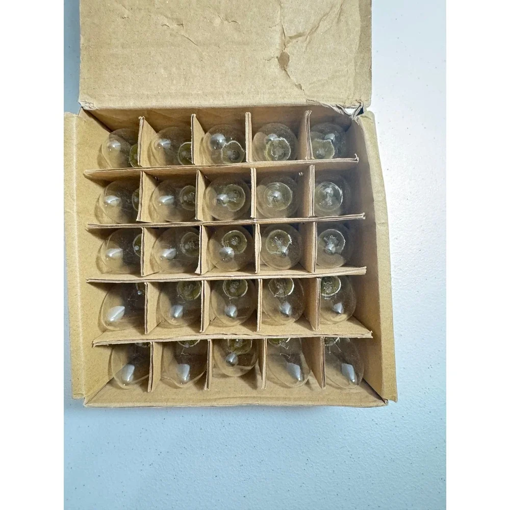 VTG 25 Pack C9 Clear Light Bulbs 7W 130V‎ E17 Nickel Base Replacement 1007C9C